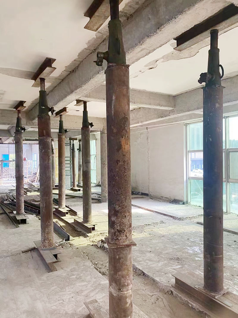 大桥梁预应力梁柱置换